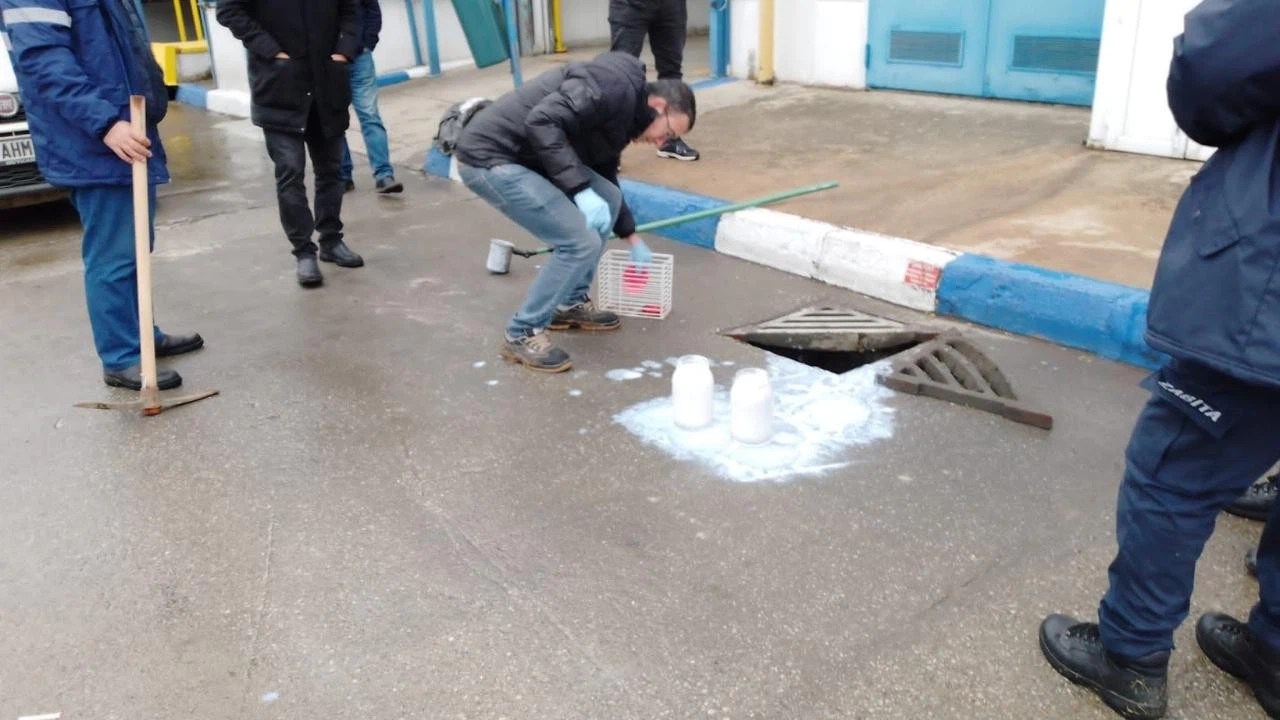 Bakanlıktan Kiraz Deresi'ni kirleten firmaya ceza!