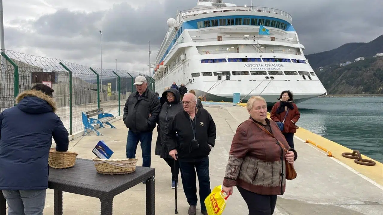 Amasra'ya Rus turist akın etti!