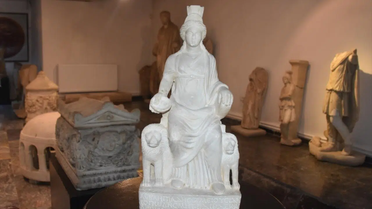 Kaçırılan Kibele heykeli artık yuvasında! Sergiye çıkmaya hazırlanıyor!