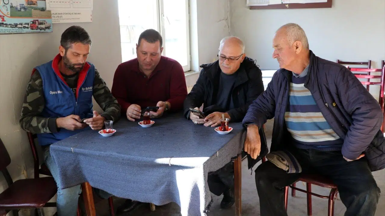 "Tarım Cebimde" uygulaması çiftçileri memnun etti