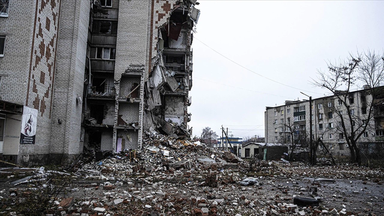 Rusya, Ukrayna'ya hava saldırısı düzenledi