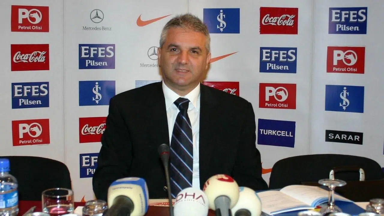 Merkez Hakem Kurulu Başkanı Sabri Çelik istifa etti!