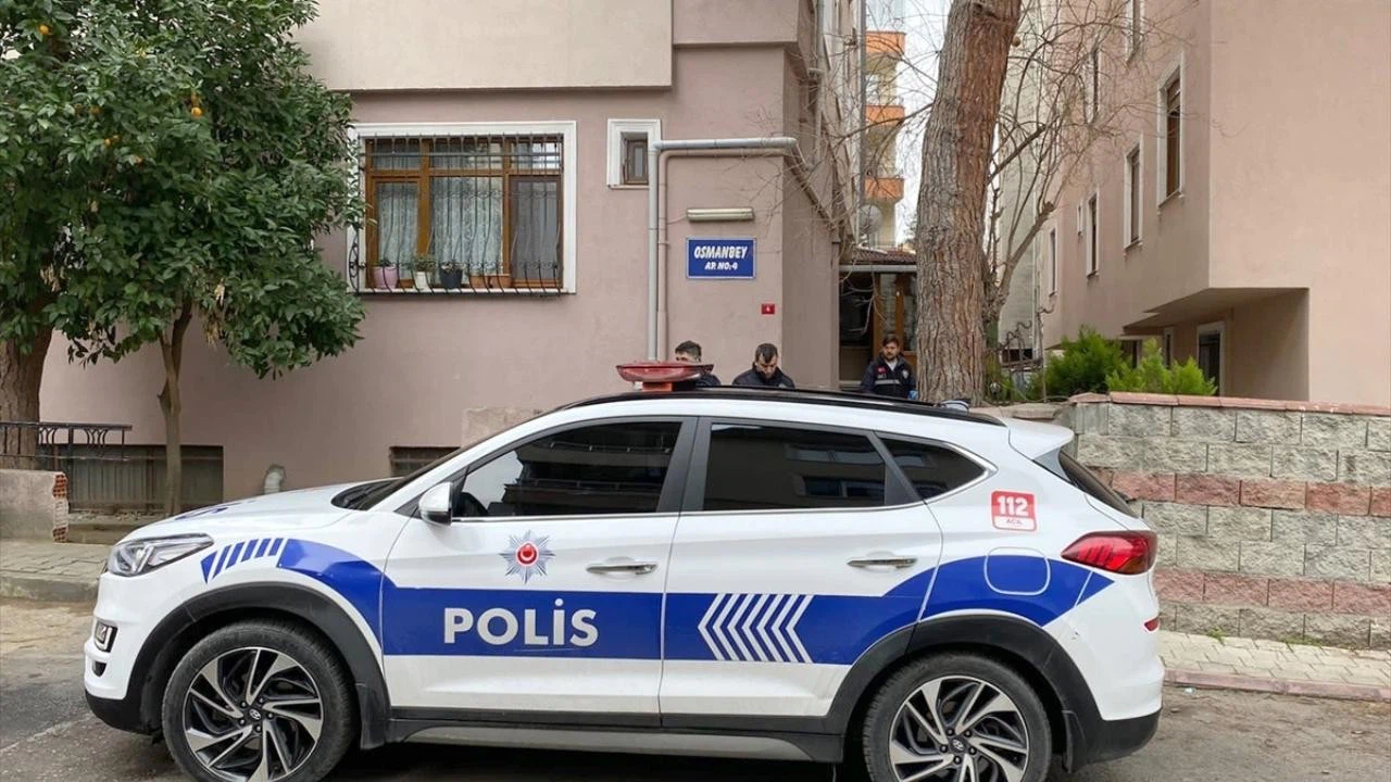 Kartal'da anne ve iki çocuğu evde ölü bulundu