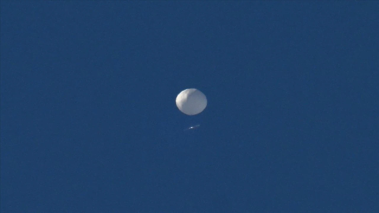 Çin'in casus balonu Amerikan ordusu tarafından düşürüldü