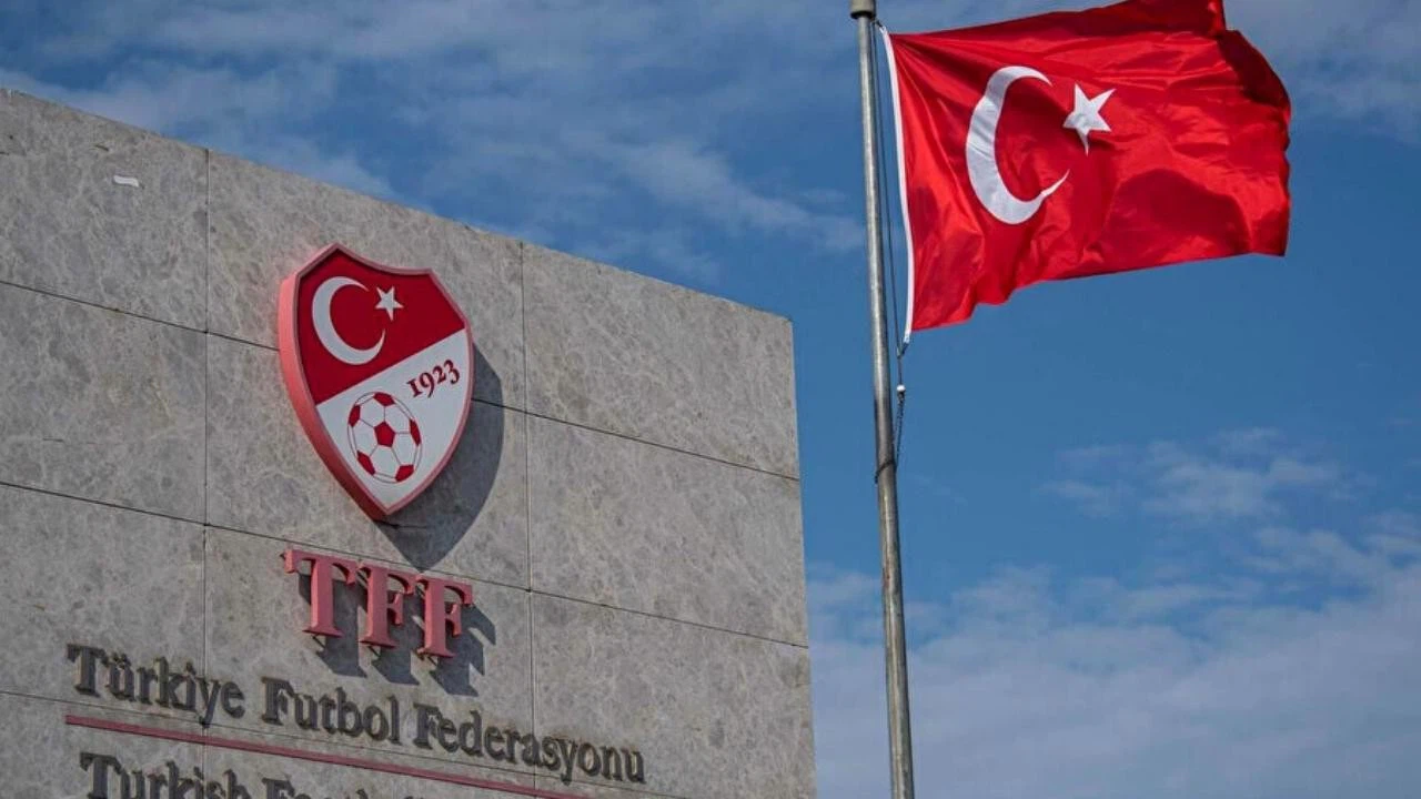 TFF açıkladı! Ligler Mart ayına ertelendi