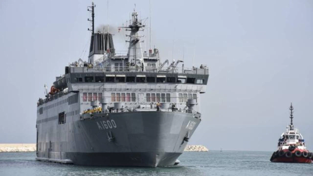TCG İskenderun gemisi yaralıları sevk edecek!