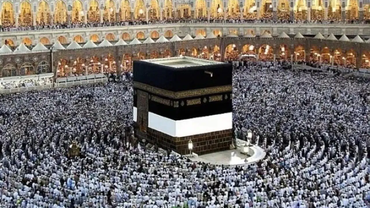 Hac kurası ertelendi!