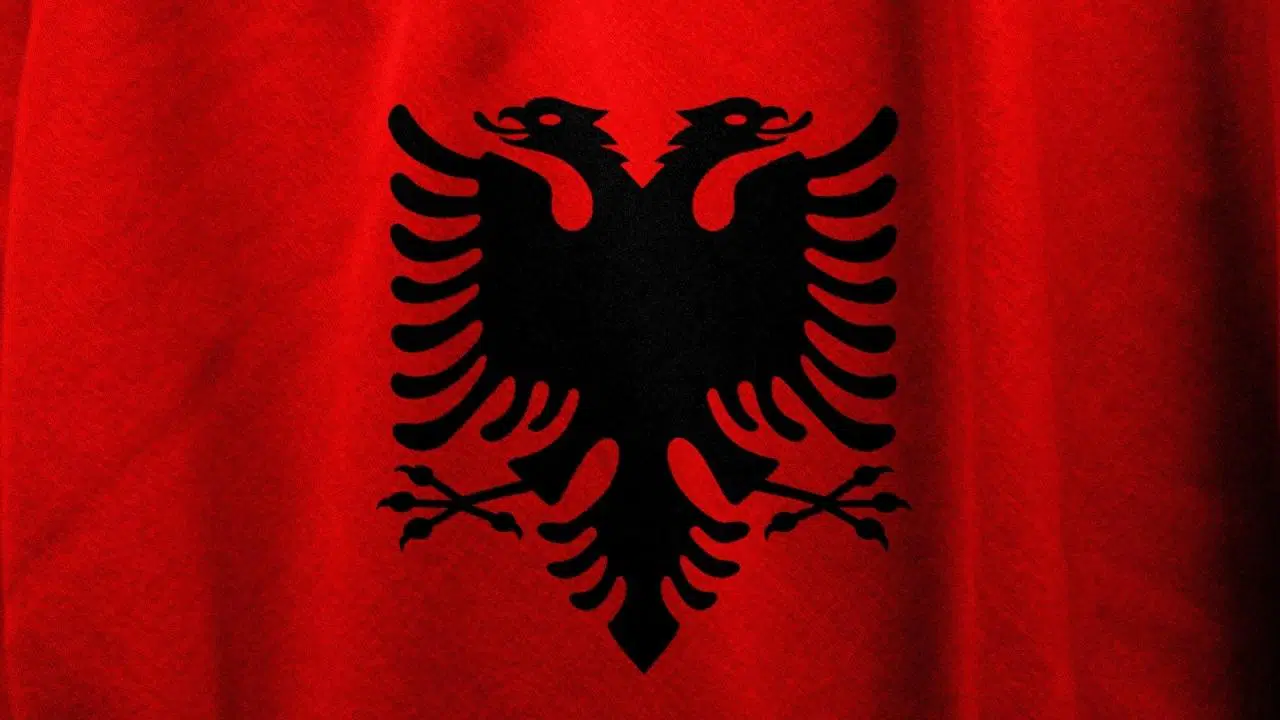 Arnavutluk'ta depremler nedeniyle ulusal yas ilan edildi