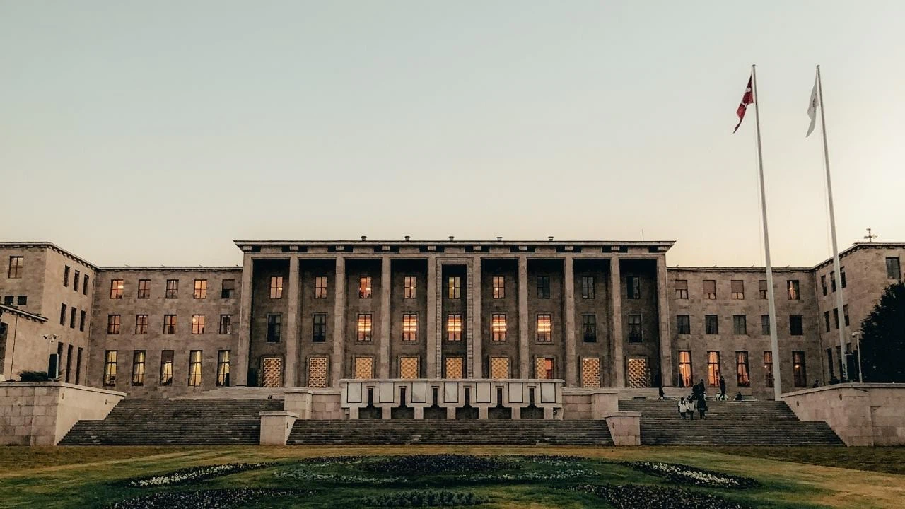 Meclisten 80 kişilik gönüllü ekip Elbistan'da