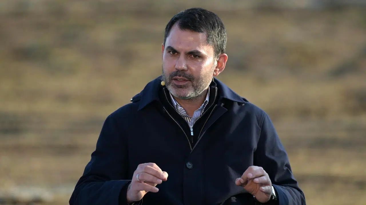 Bakan Kurum: "Hep birlikte ayağa kalkacağız"