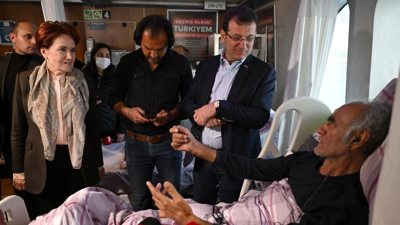 Meral Akşener ile Ekrem İmamoğlu, İskenderun'da sahra hastanesini ziyaret etti!