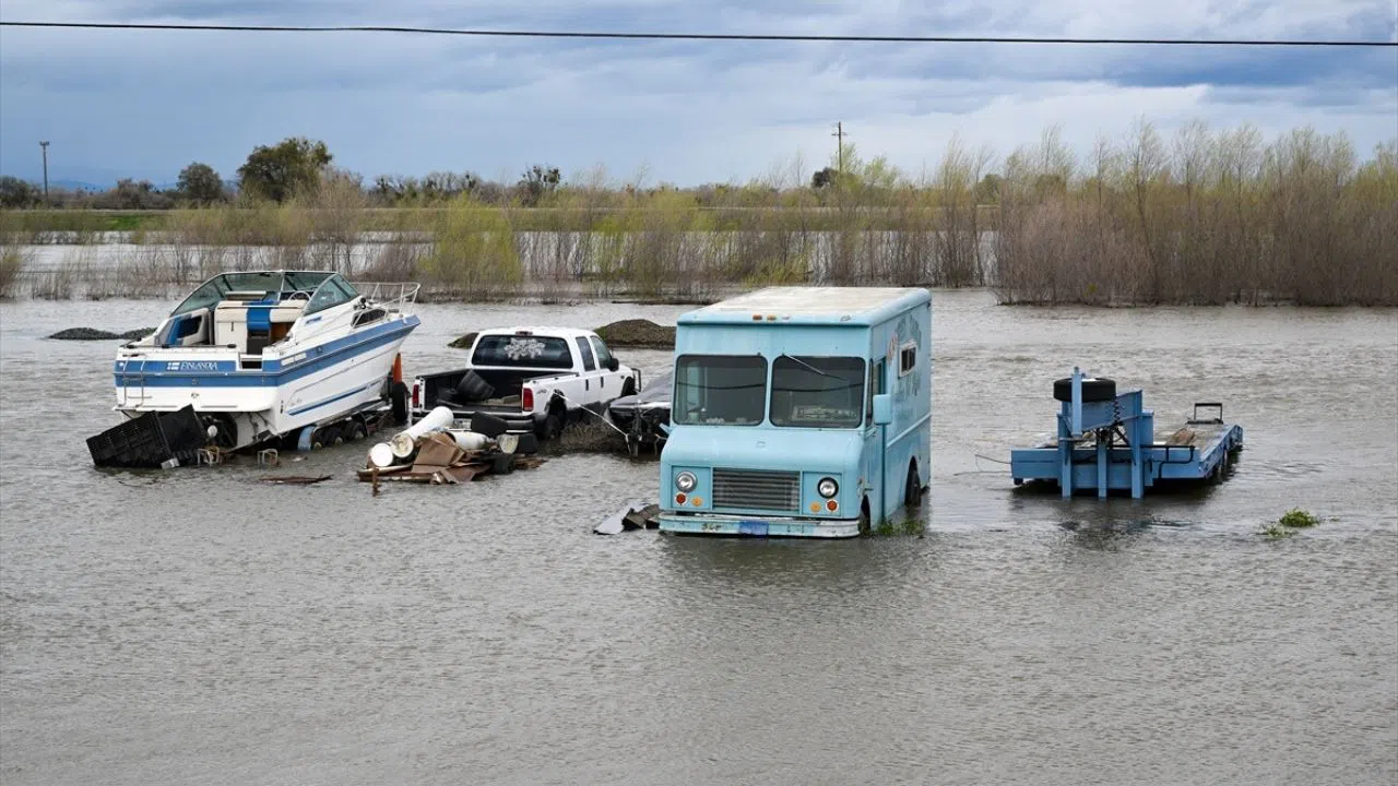Kaliforniya'da atmosferik nehir fırtınaları