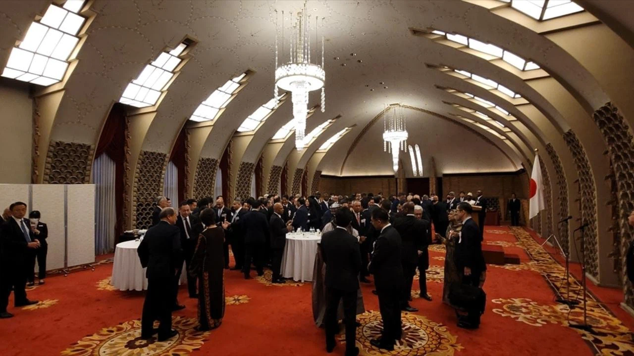 Japonya Başbakanı Kişida, Müslüman ülkelerin Tokyo büyükelçilerine iftar verdi