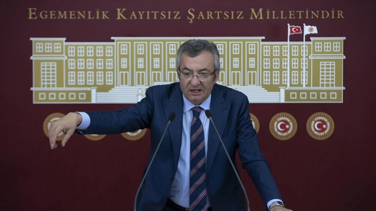 Altay: “Kimseye 'sen çekil' diyecek değiliz”