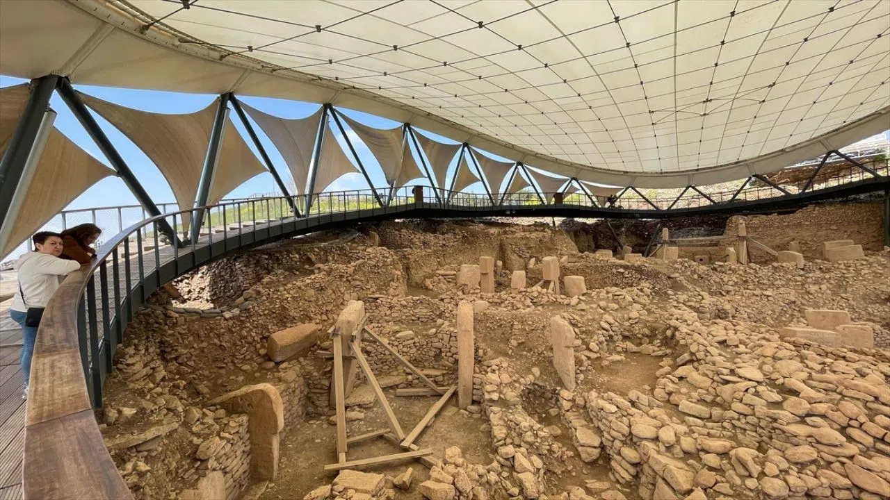 Göbeklitepe depremlerin ardından ziyarete açıldı