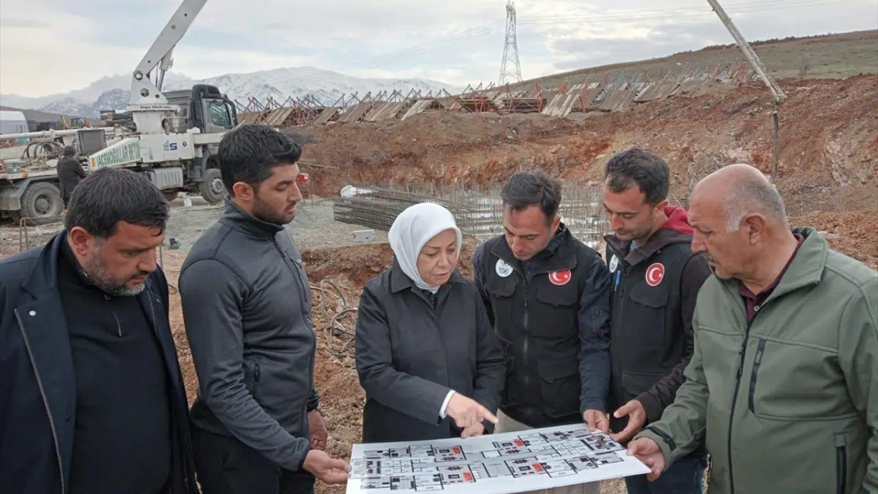 Malatya'da ilk etapta 83 bin 349 konut inşa edilecek!