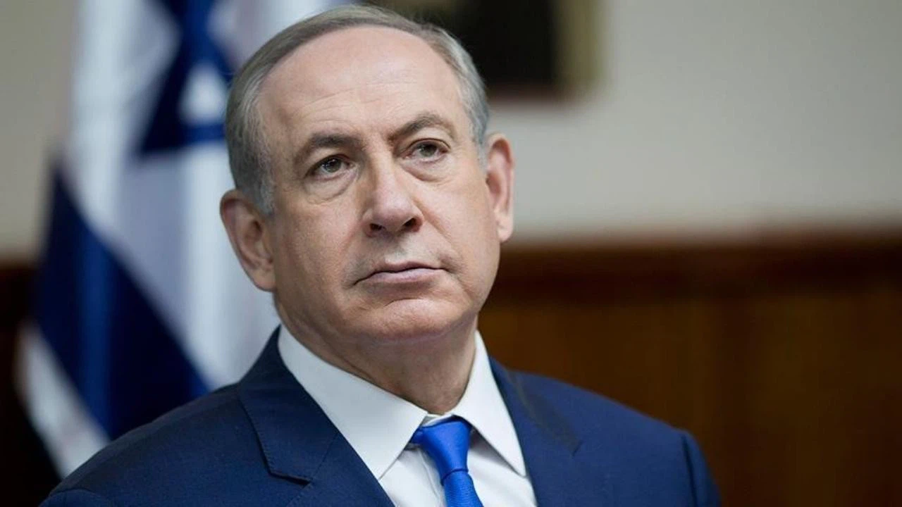Netanyahu, görevden alınma kararını erteledi