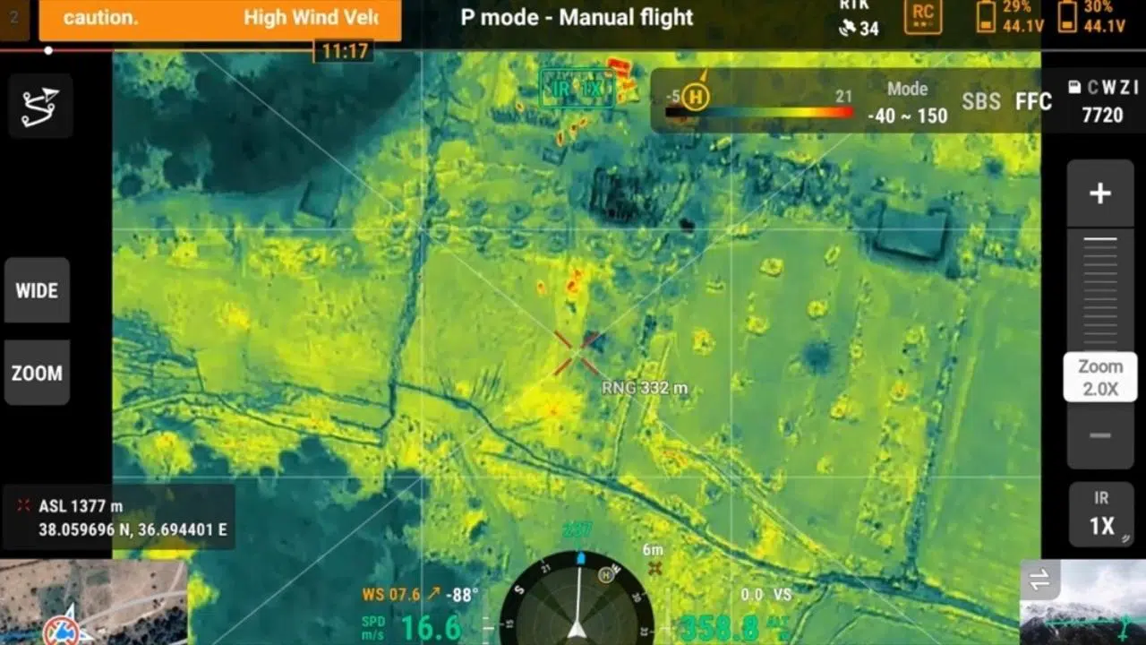 Depremde oluşan 400 kilometrelik yüzey kırığı İHA ile görüntülendi