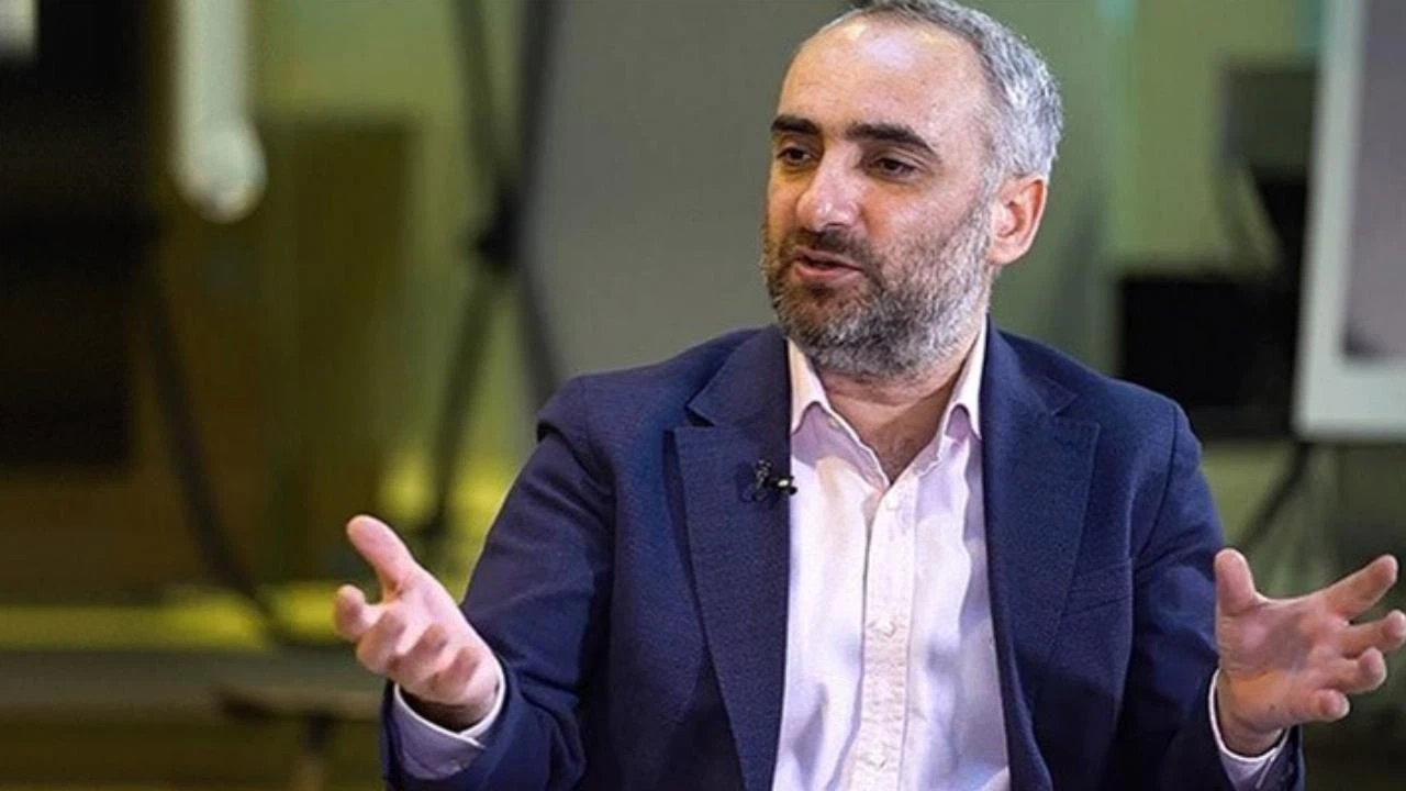 İsmail Saymaz Halk TV'den ayrıldı!