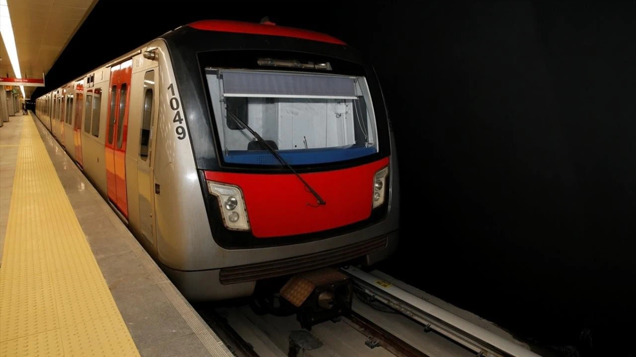 15 Temmuz'da 3 büyükşehirde metro seferleri ücretsiz!