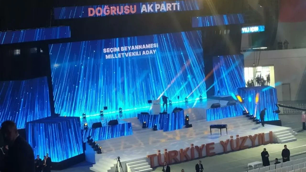 AK Parti Aday Tanıtım Toplantısı'na girişler başladı!