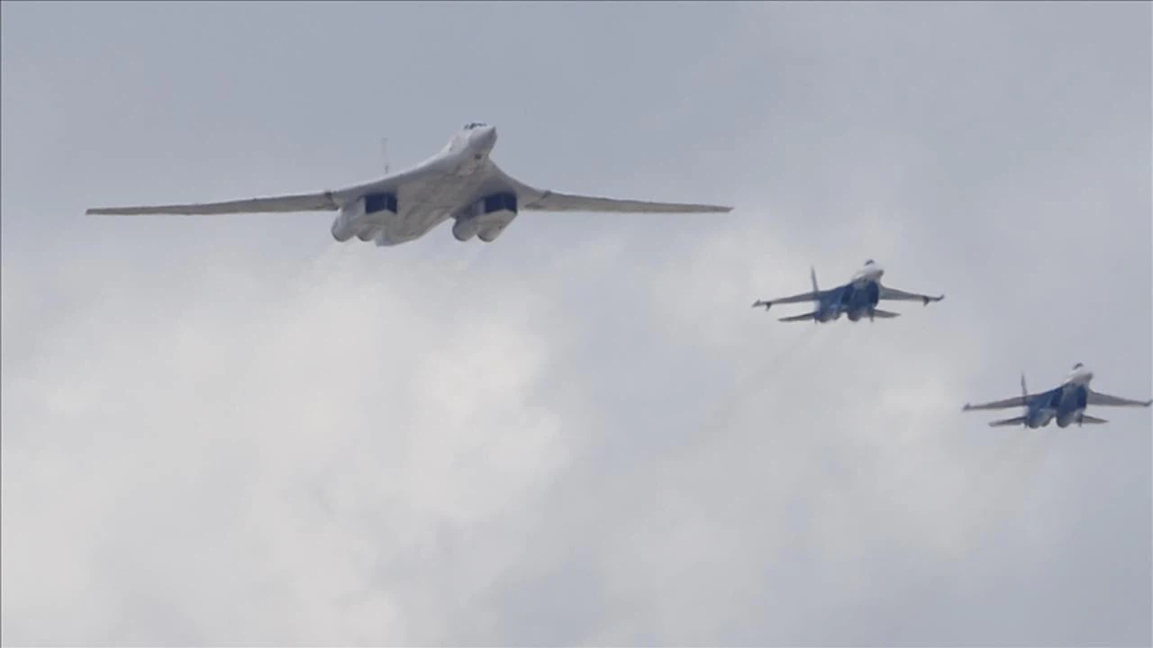 Rusya: Ukrayna ordusuna ait 4 savaş uçağını vurduk