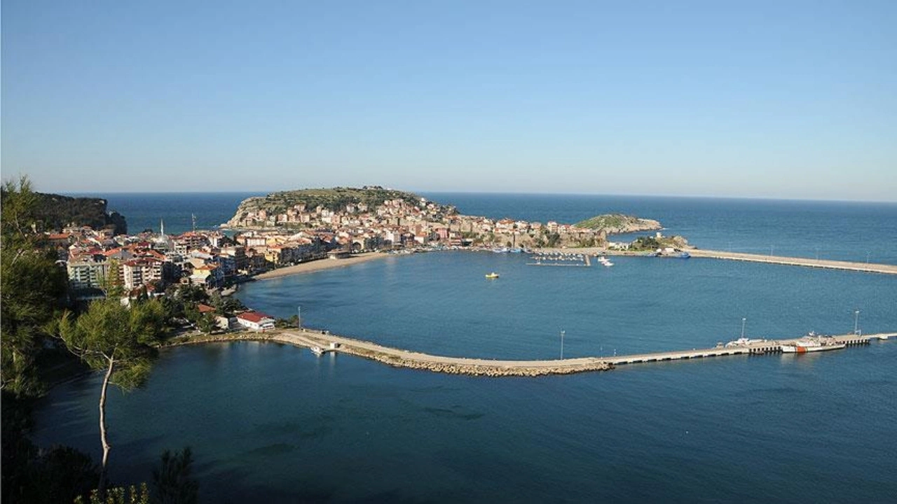 Amasra nüfusunun 10 katı turist ağırlıyor