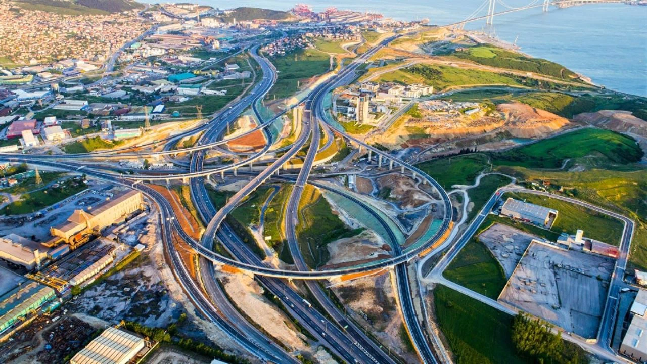 Kuzey Marmara Otoyolu'ndan bayram rekoru!