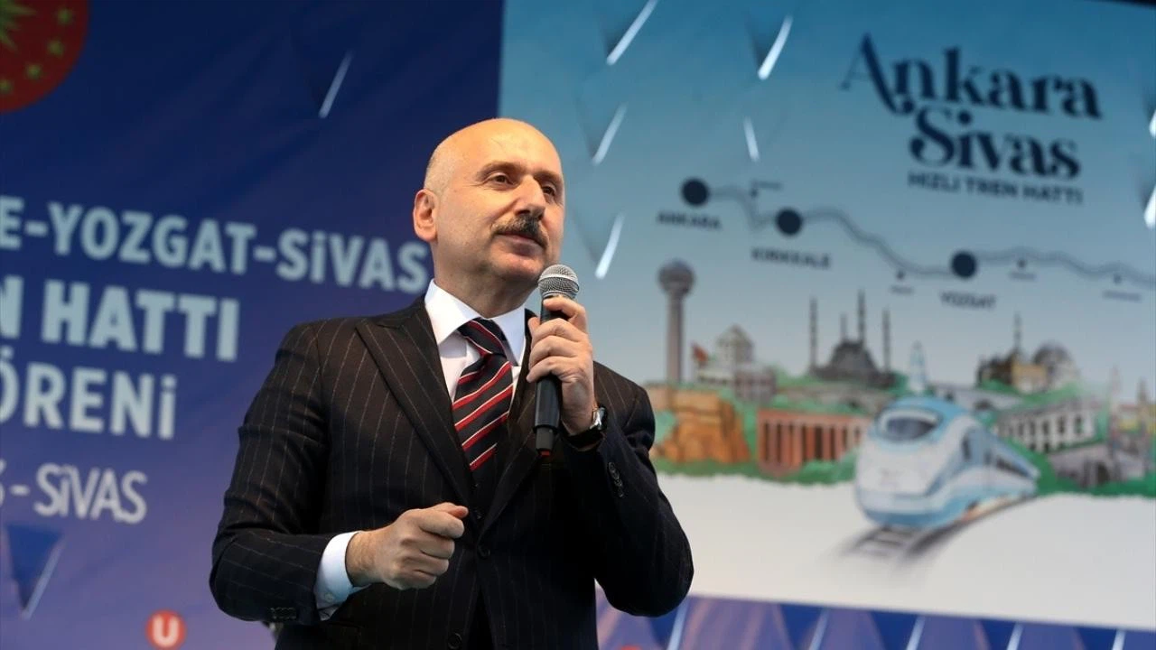 Bakan Karaismailoğlu, Ankara-Sivas Hızlı Tren Hattı Açılış Töreni'nde konuştu