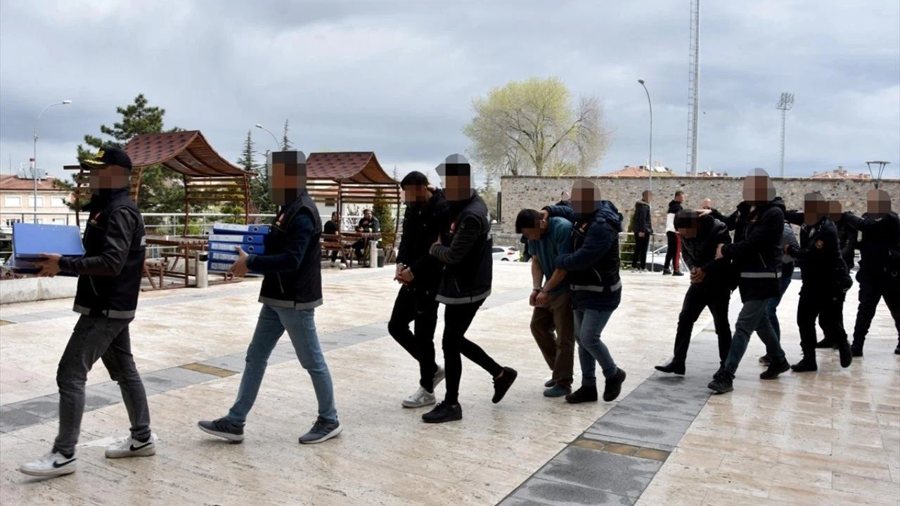 Bahis çetesine yönelik "Son fön" operasyonu!