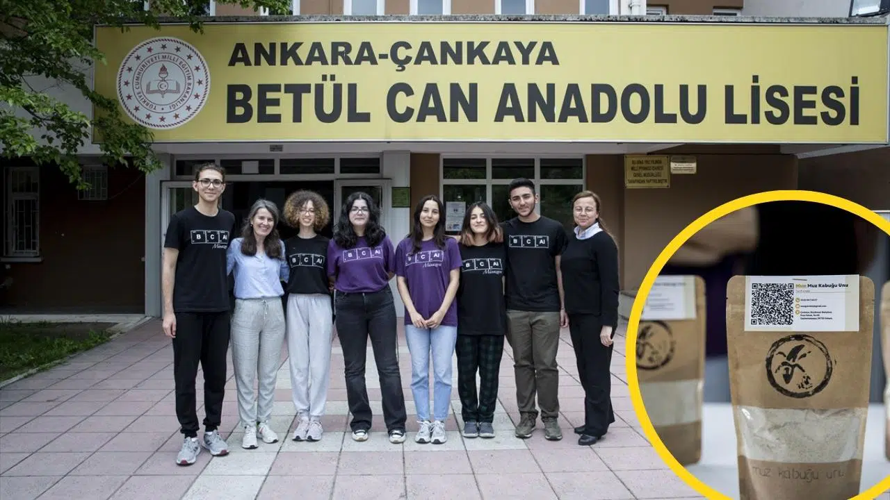 Liseliler muz kabuğundan un ürettiler!