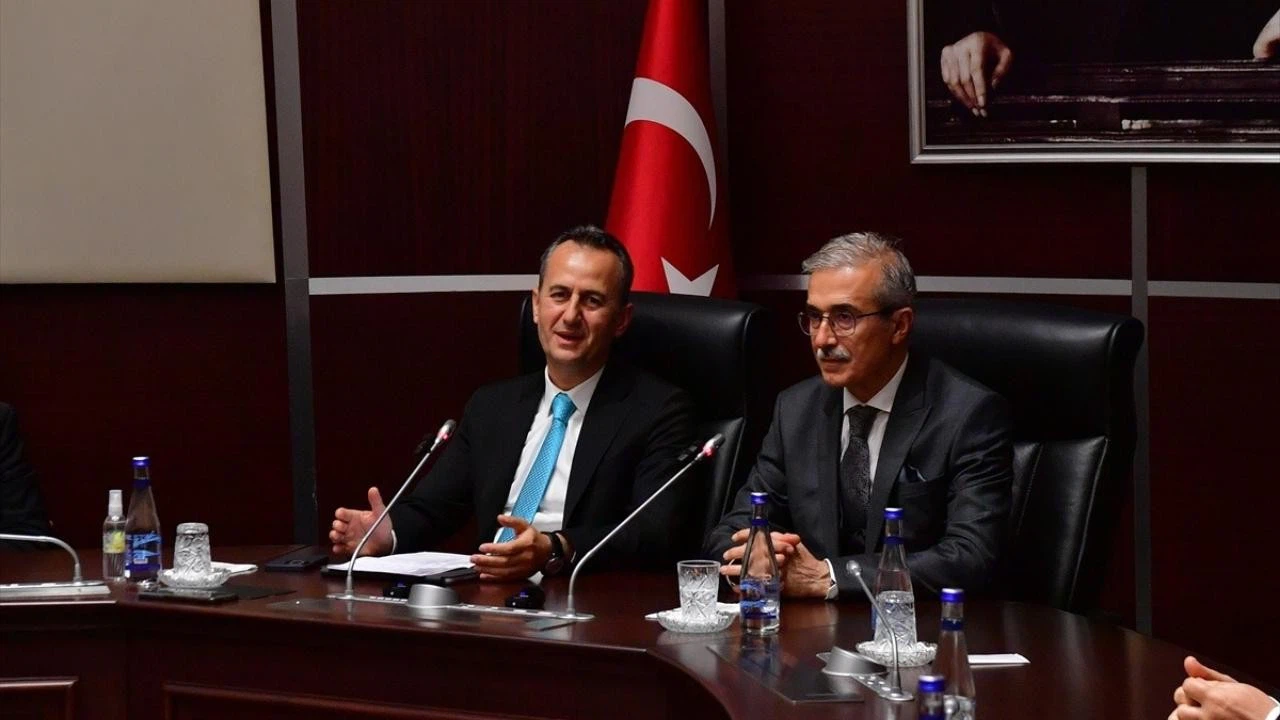 Savunma Sanayii Başkanı Haluk Görgün, görevini İsmail Demir'den devraldı