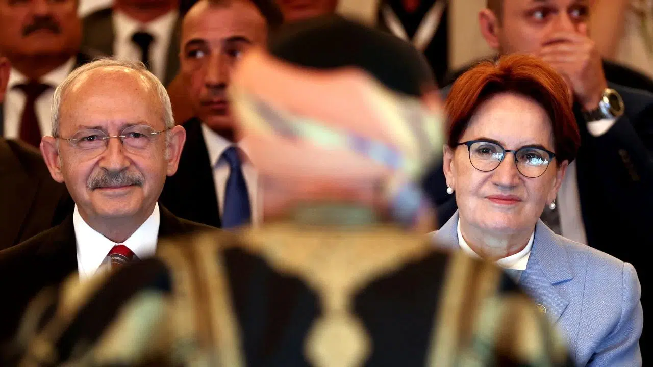 Kılıçdaroğlu'ndan Akşener'e tebrik telefonu!