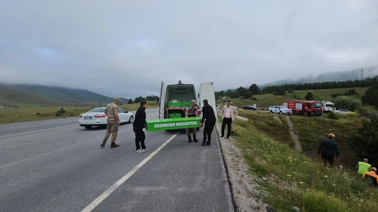 Düğün dönüşünde can pazarı! 4 ölü 10 yaralı