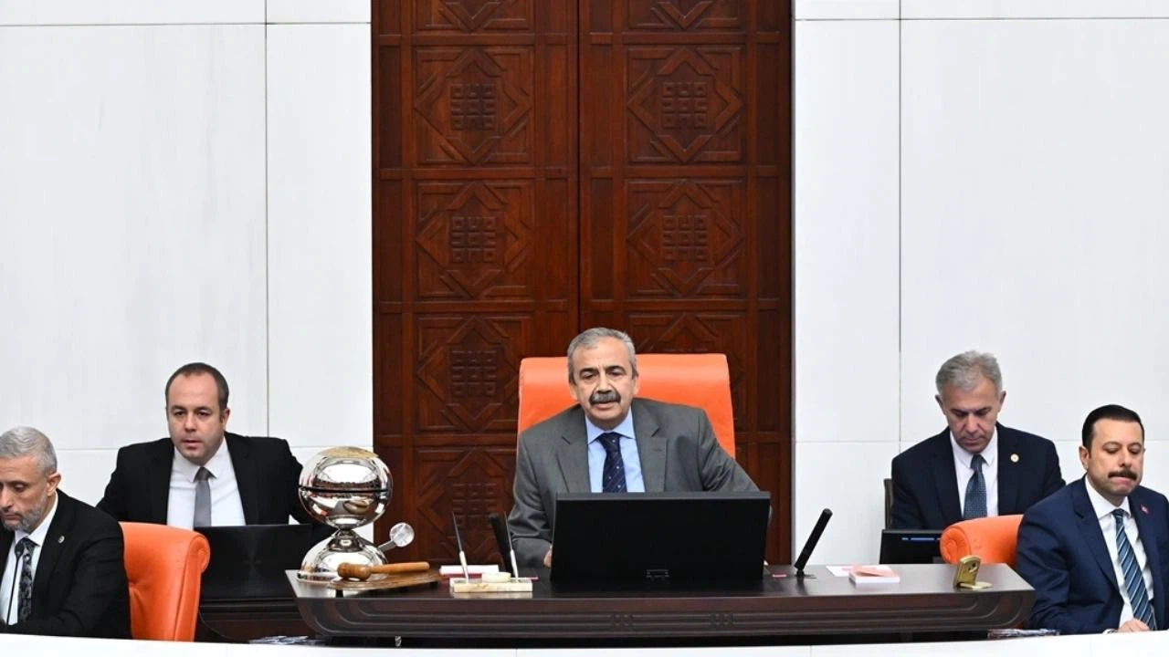 TBMM Genel Kurulu zamlar için toplandı!