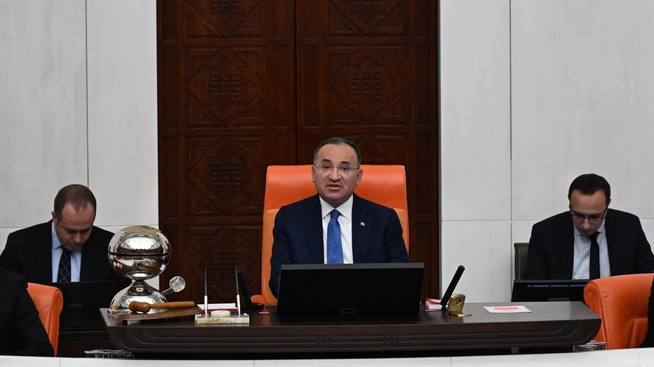 Bozdağ'dan 15 Temmuz mesajı!