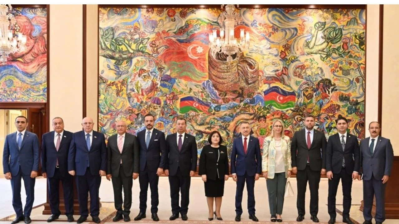Oktay, Azerbaycan Meclis Başkanı Gafarova ile görüştü!