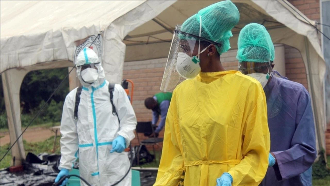 Nijerya'da teşhis edilemeyen hastalık paniği! 5 kişi öldü!