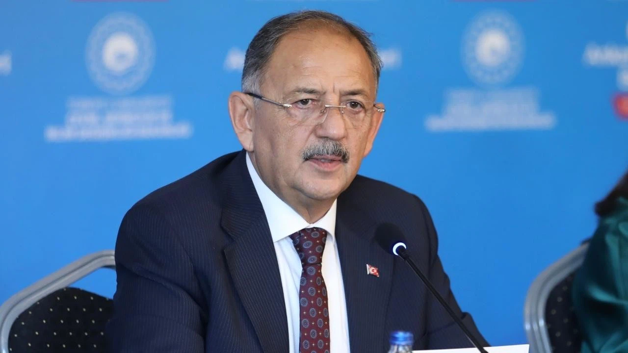 Bakan Özhaseki: Yerinde Dönüşüm ile esnafımızın da yüzü gülüyor