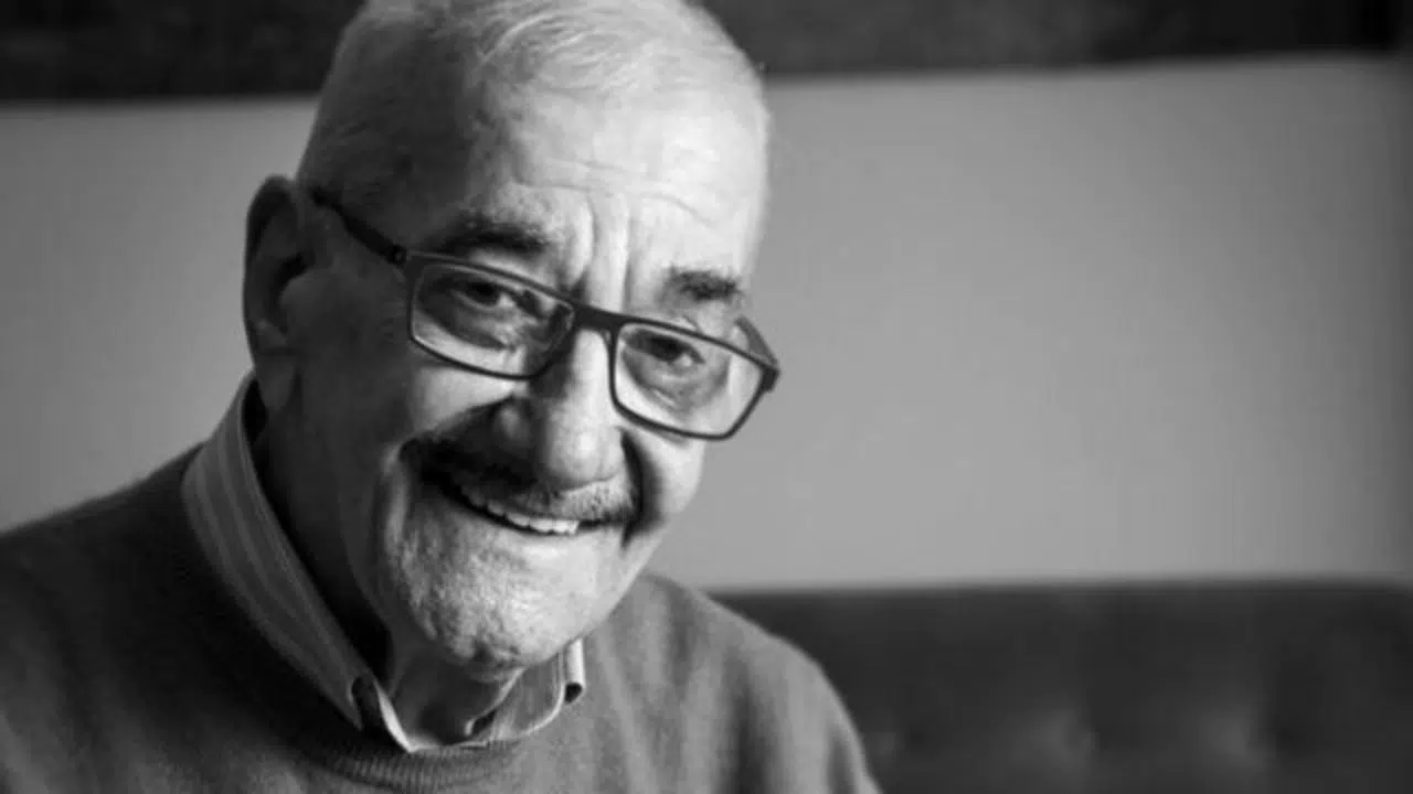 Usta senarist Safa Önal hayatını kaybetti