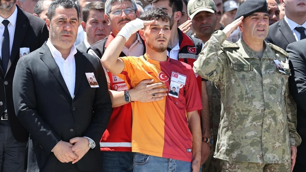 Şehit Özdemir, Gaziantep'te uğurlandı!