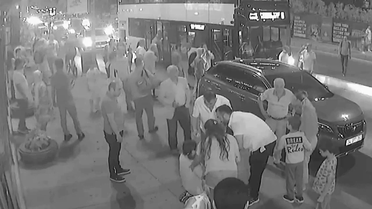 İETT şoförüne sıkılan biber gazı yolcuları bayılttı