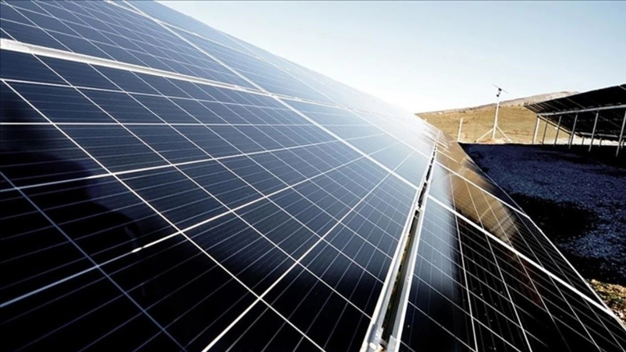 Almanya'dan Türkiye’nin güneş enerjisi atılımlarına övgü