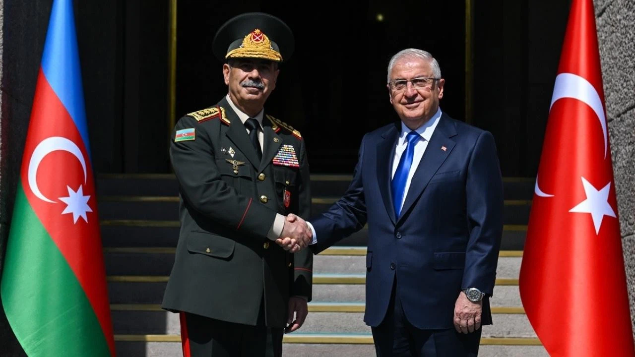 Milli Savunma Bakanı Güler, Azerbaycanlı mevkidaşı ile görüştü