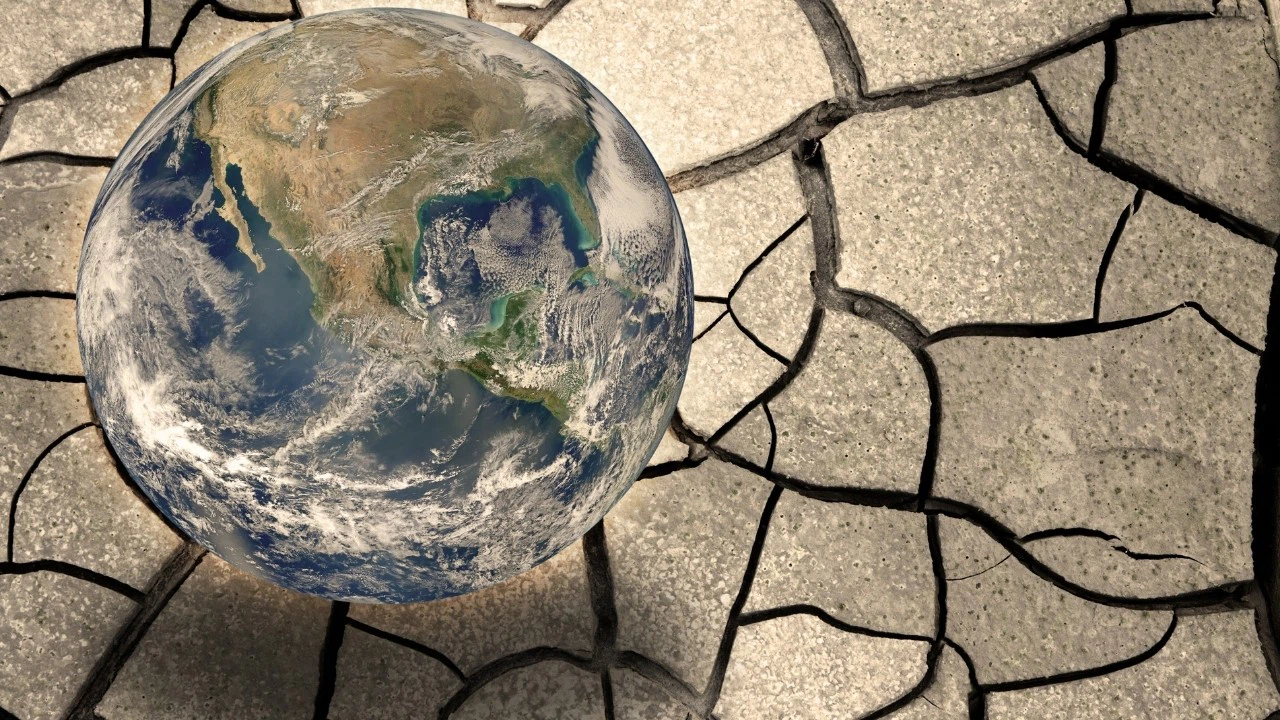 Dünya tarihteki en sıcak üç aylık dönemi yaşadı