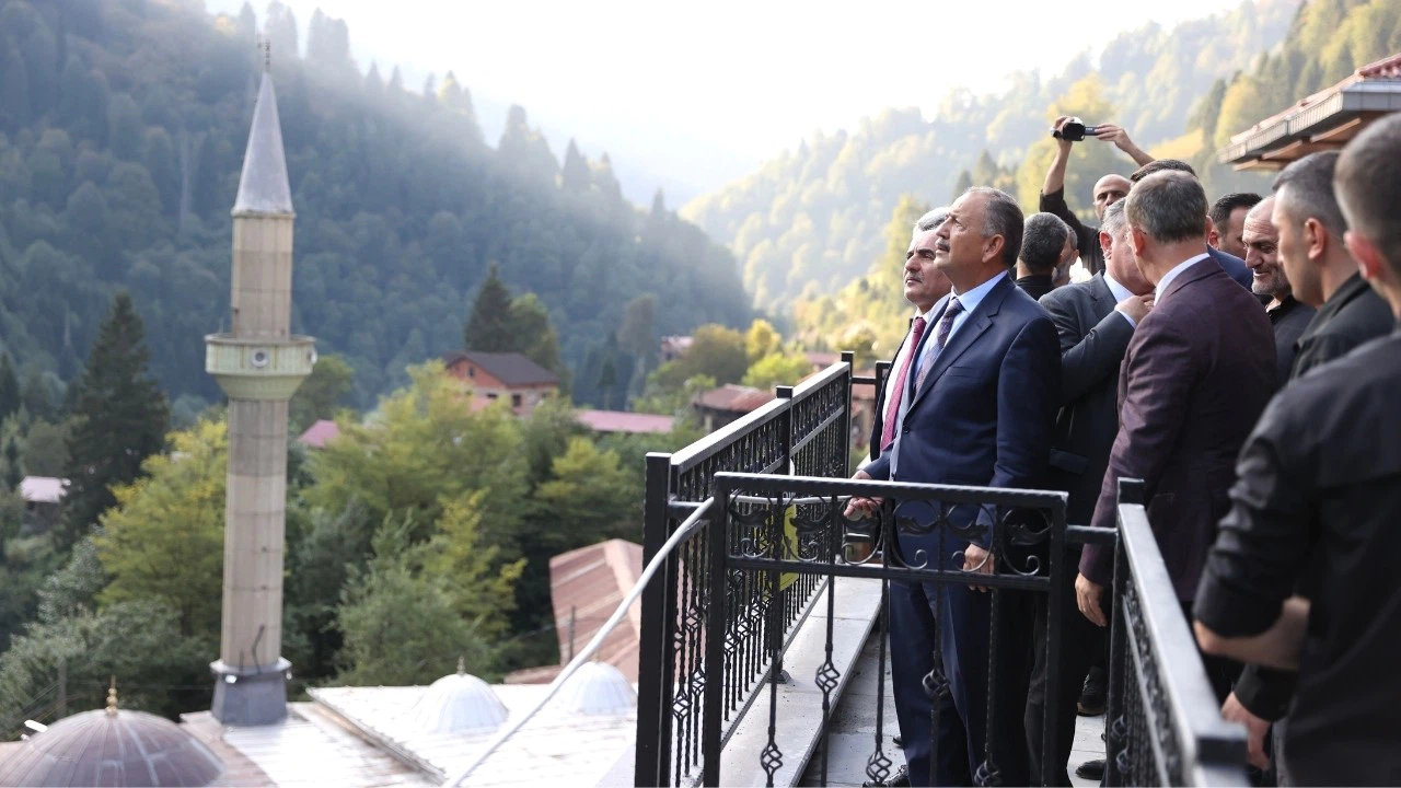 Bakan Özhaseki: Ayder Yaylası herkesin iftihar edeceği bir yer olacak
