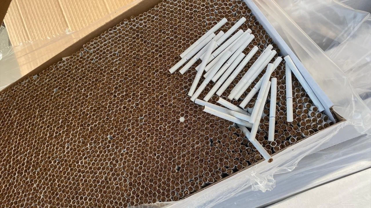 Adana'da kaçak 30 milyon makaron ele geçirildi!