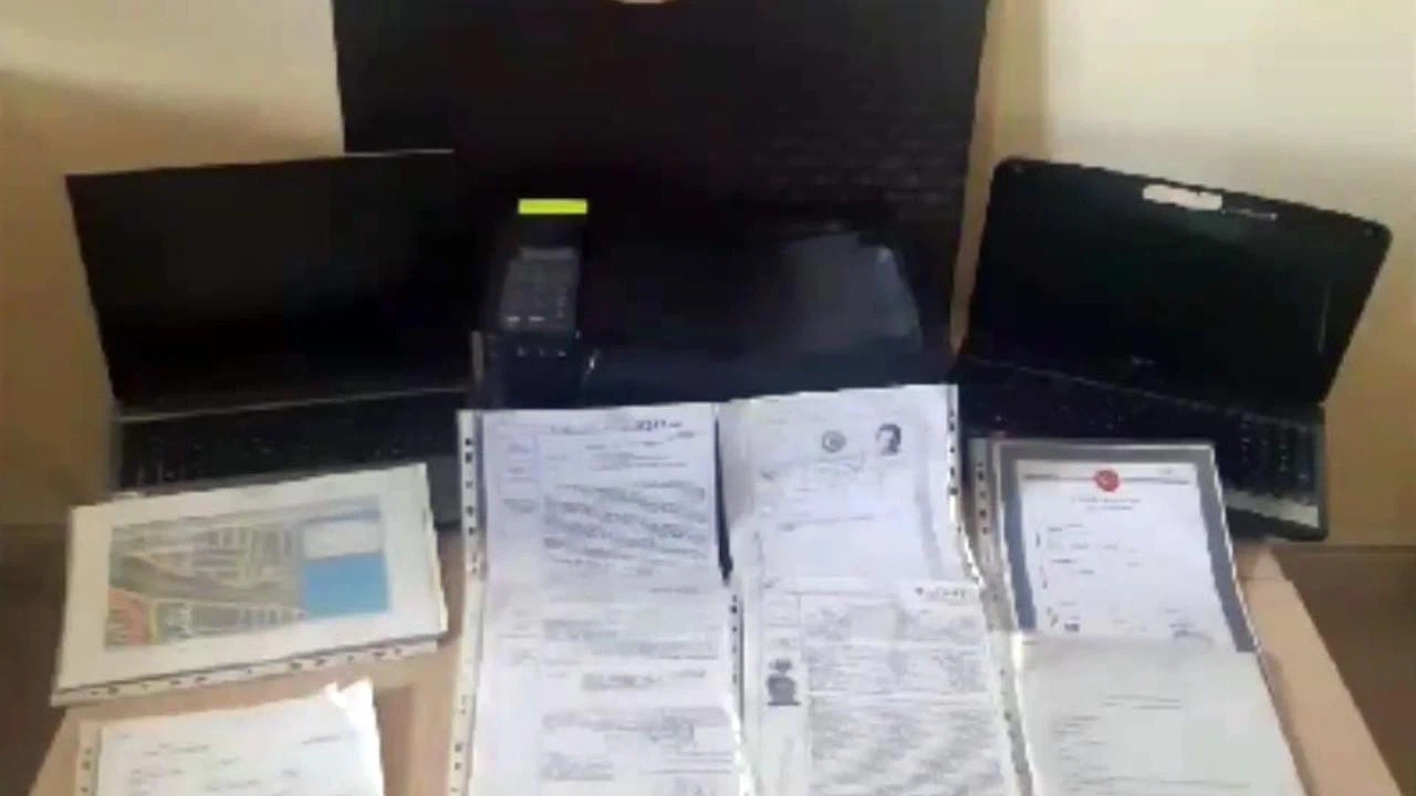 Yatırımlık arazi yalanıyla sahte evraklarla arsa sattılar!