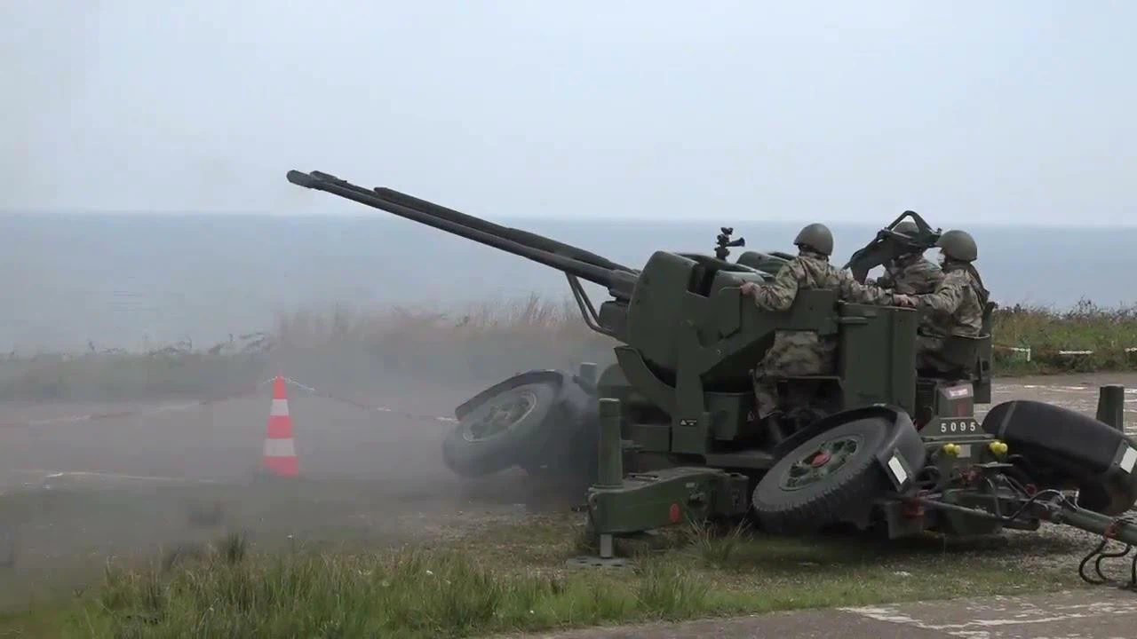 Batman Valiliğinden "yüksek patlama sesi" uyarısı