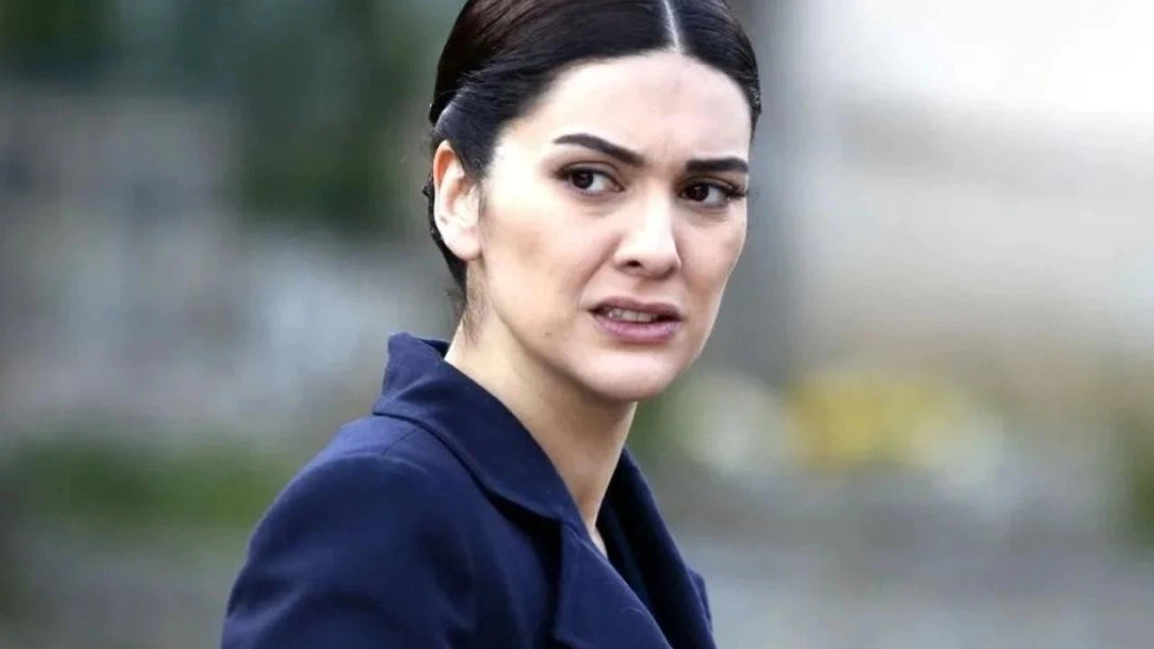 Bergüzar Korel'den İsrail-Hamas paylaşımı!